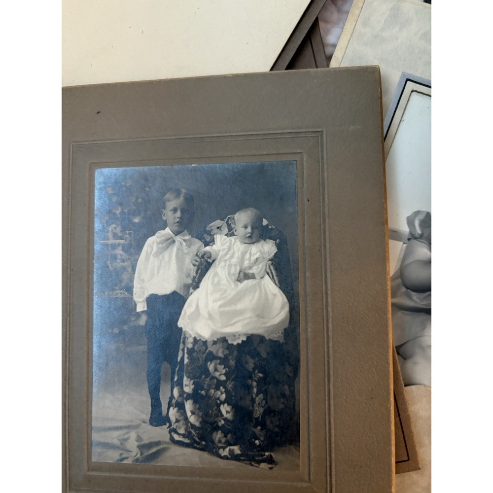 ANTIQUE  people children‎ LOT OF 24 large VINTAGE SNAPSHOTS, PHOTOS cards